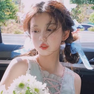 雅莉丝的照片